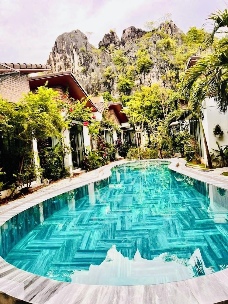 hoa lu