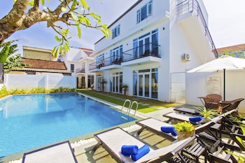 hoi an sunny pool villa