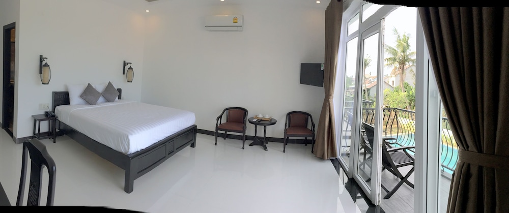 hoi an sunny pool villa