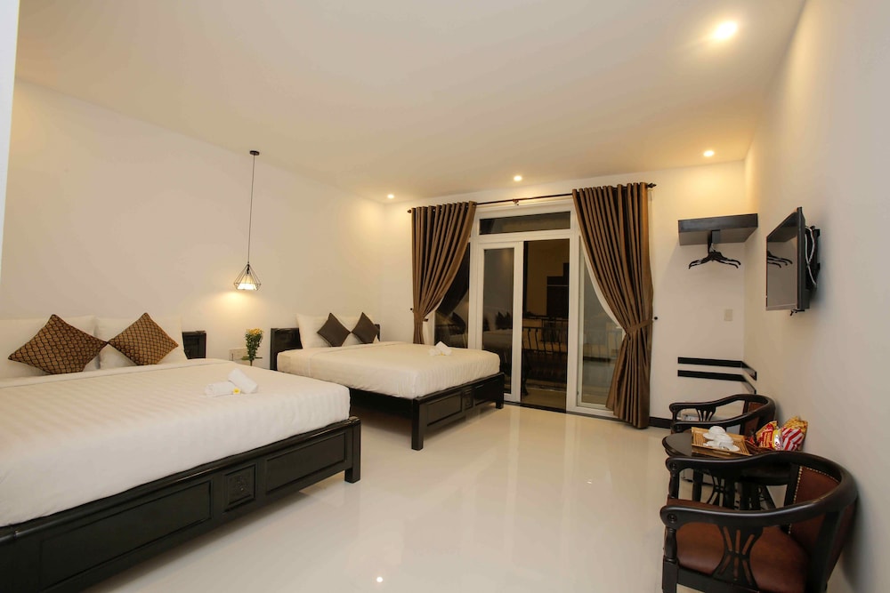 hoi an sunny pool villa