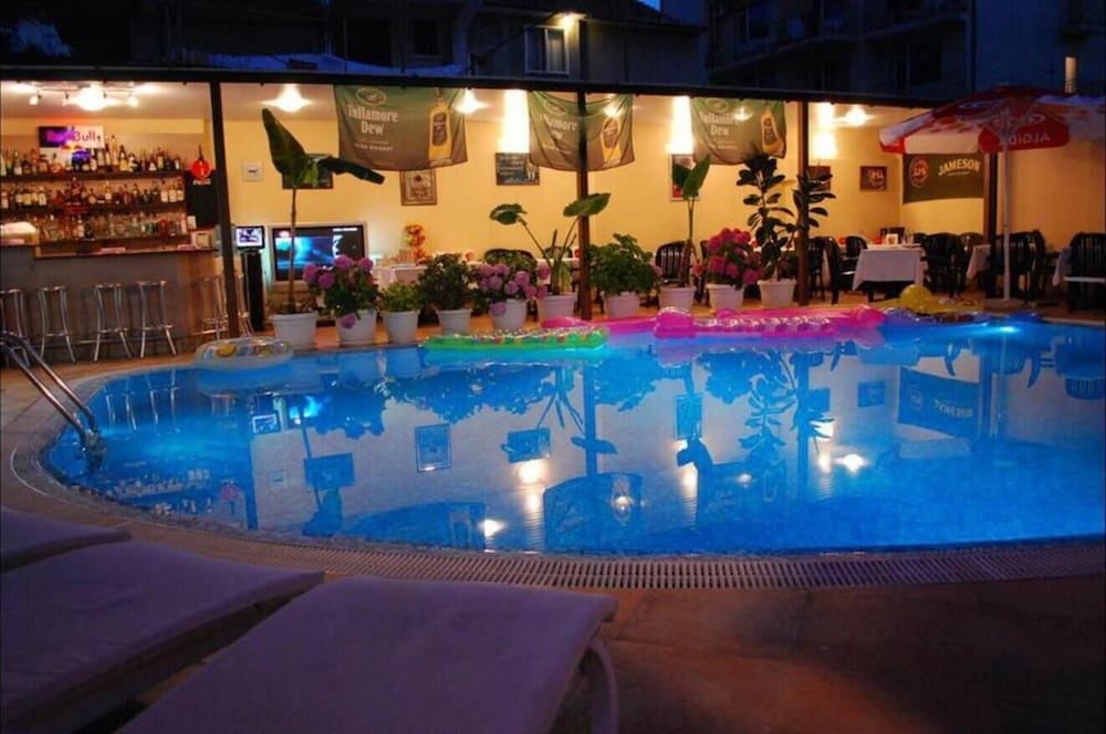 hotel italia nessebar