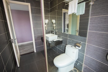 riverside boutique hotel