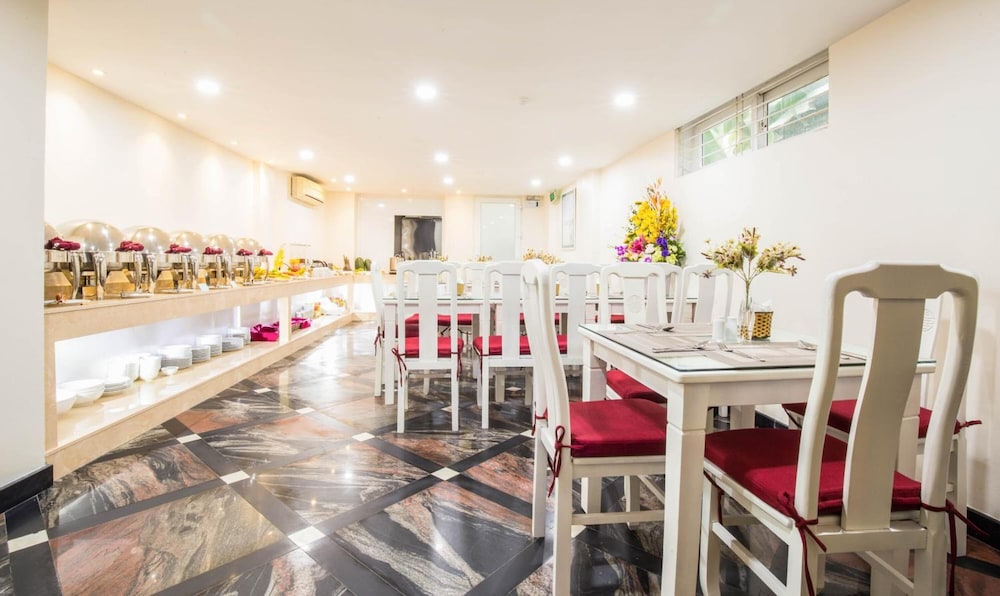 riverside boutique hotel