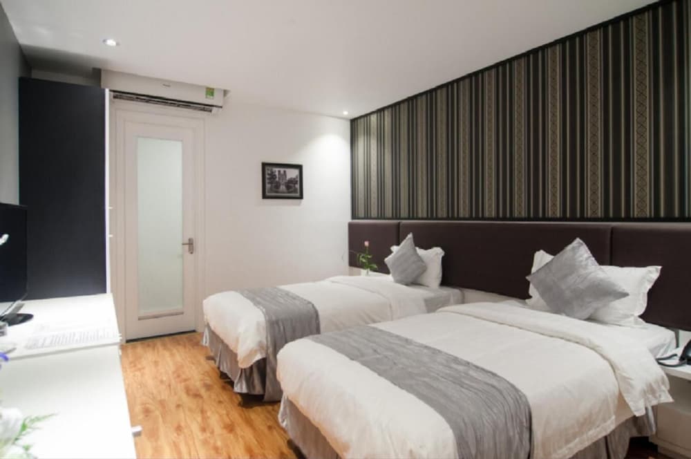 riverside boutique hotel