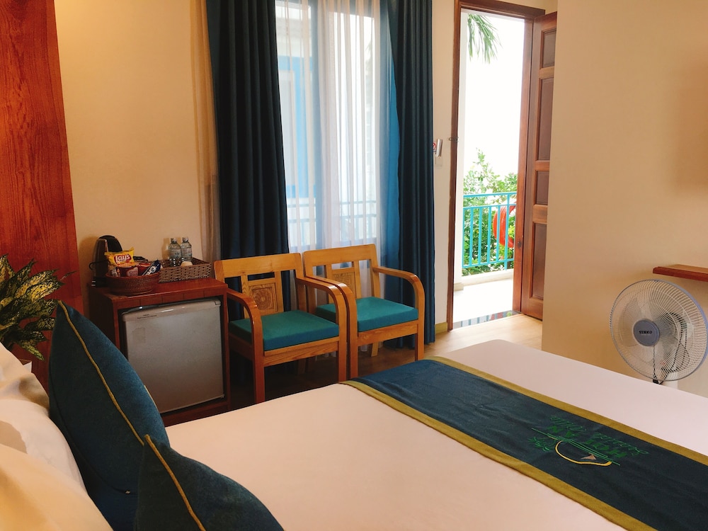 hoi an seaside villa