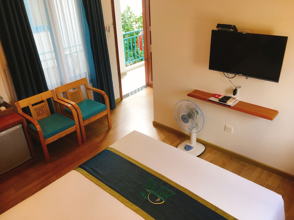 hoi an seaside villa