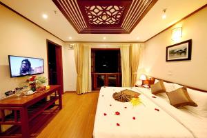 hanoi nostalgia hotel and spa