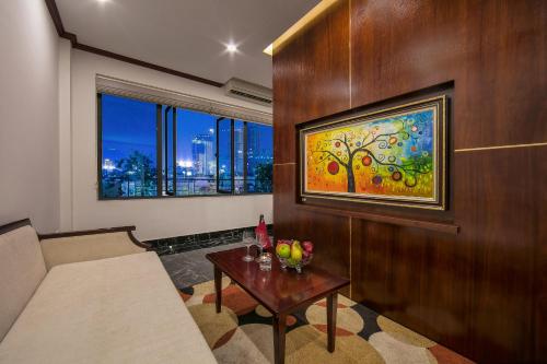 royal st hanoi hotel