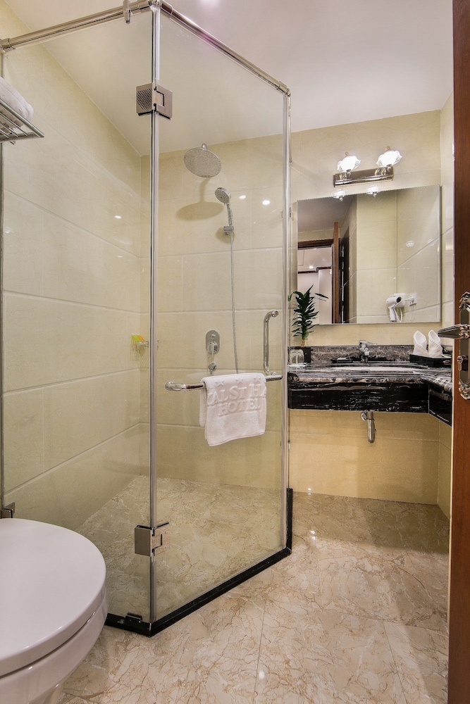 royal st hanoi hotel