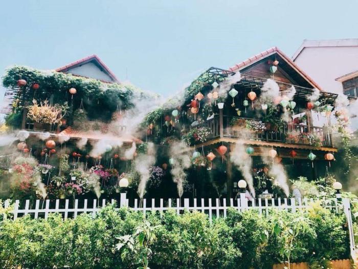 khamy riverside resort