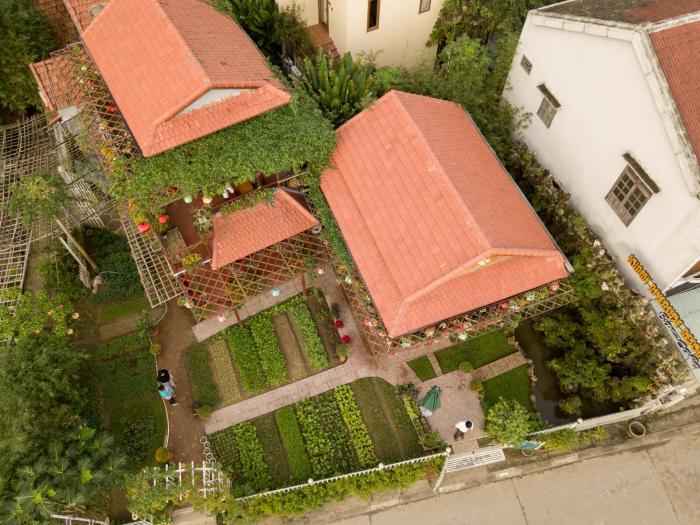 khamy riverside resort