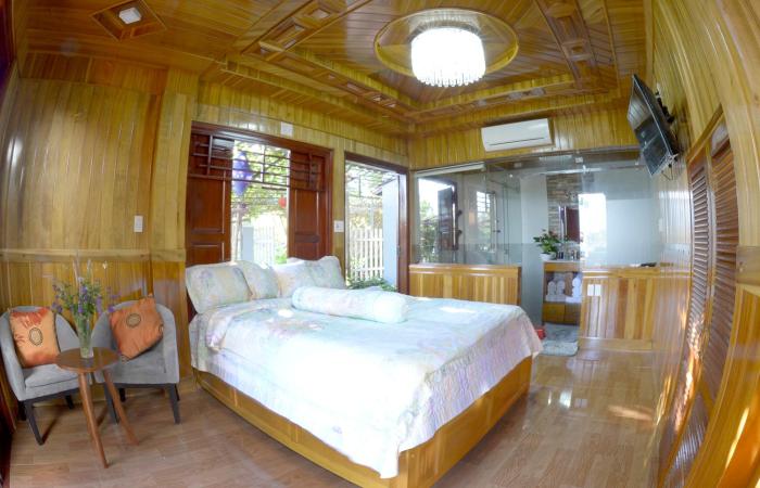 khamy riverside resort