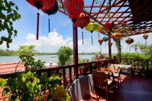 khamy riverside resort