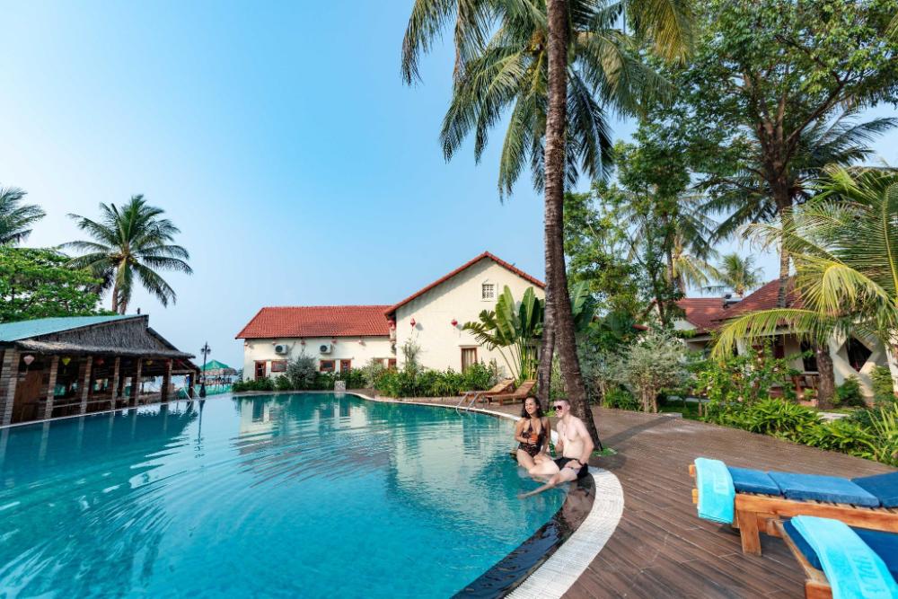 hula hula beachfront phu quoc