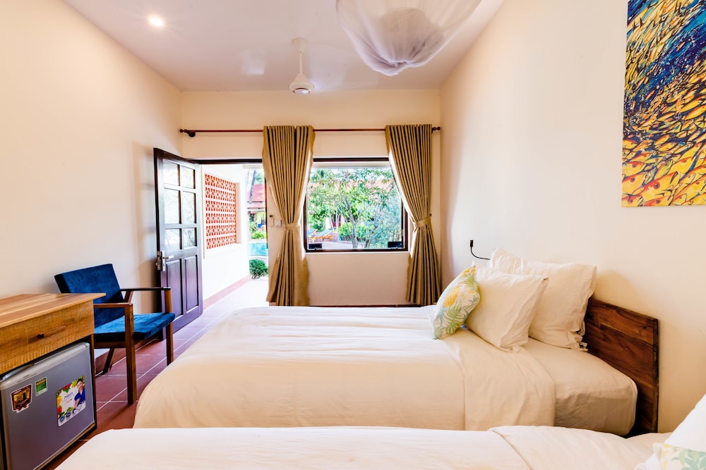 hula hula beachfront phu quoc