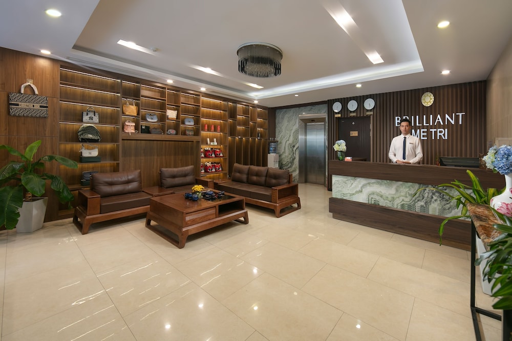 brilliant me tri hotel and spa