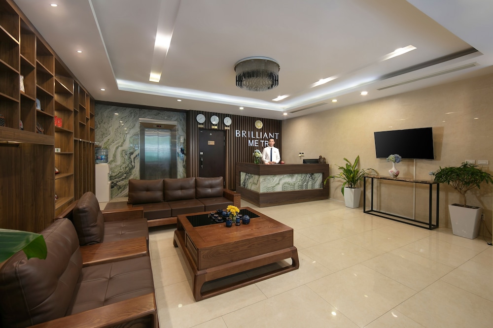 brilliant me tri hotel and spa