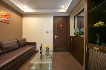 brilliant me tri hotel and spa