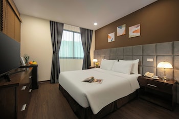 brilliant me tri hotel and spa