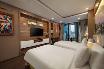 brilliant me tri hotel and spa