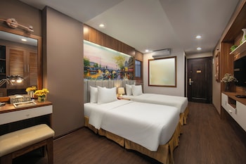 brilliant me tri hotel and spa