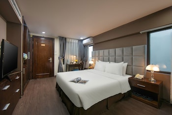 brilliant me tri hotel and spa