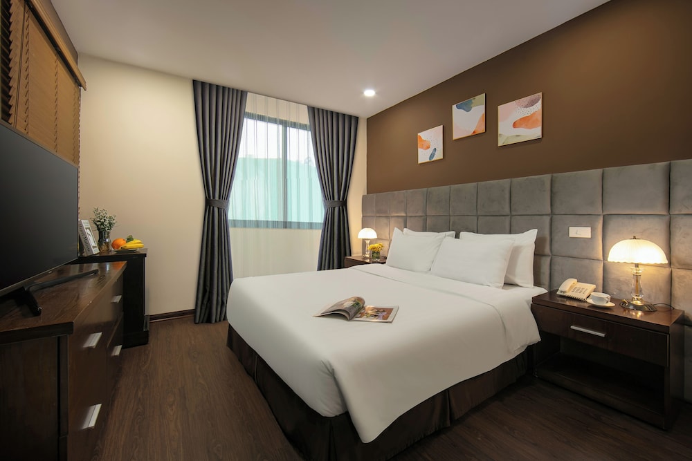 brilliant me tri hotel and spa