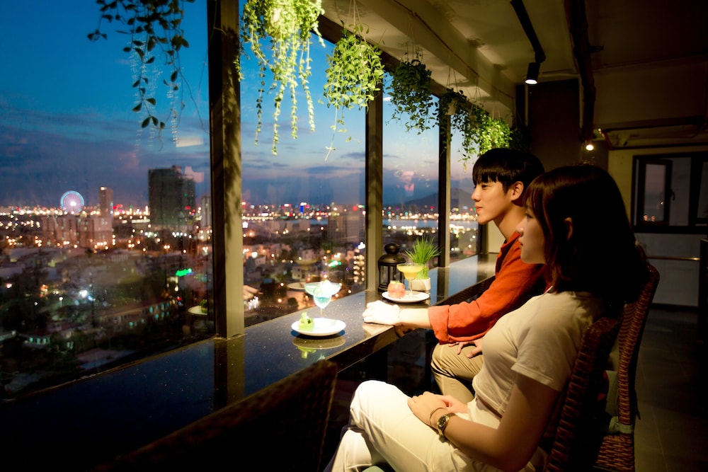 san marino boutique danang