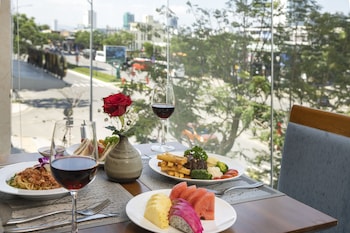 san marino boutique danang