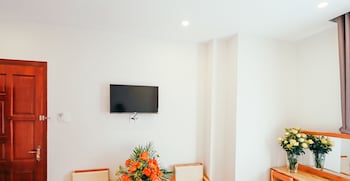 mai hoang hotel