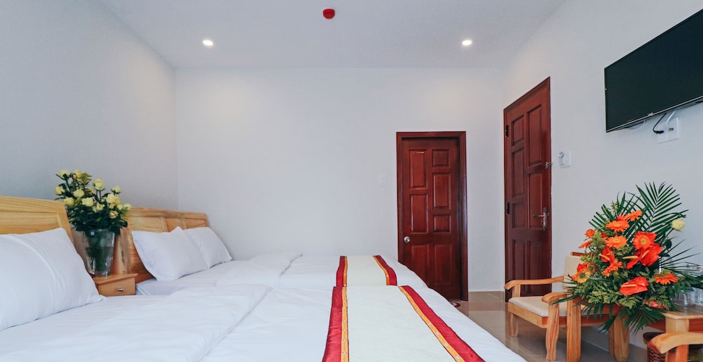 mai hoang hotel