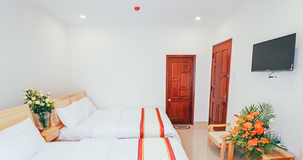 mai hoang hotel