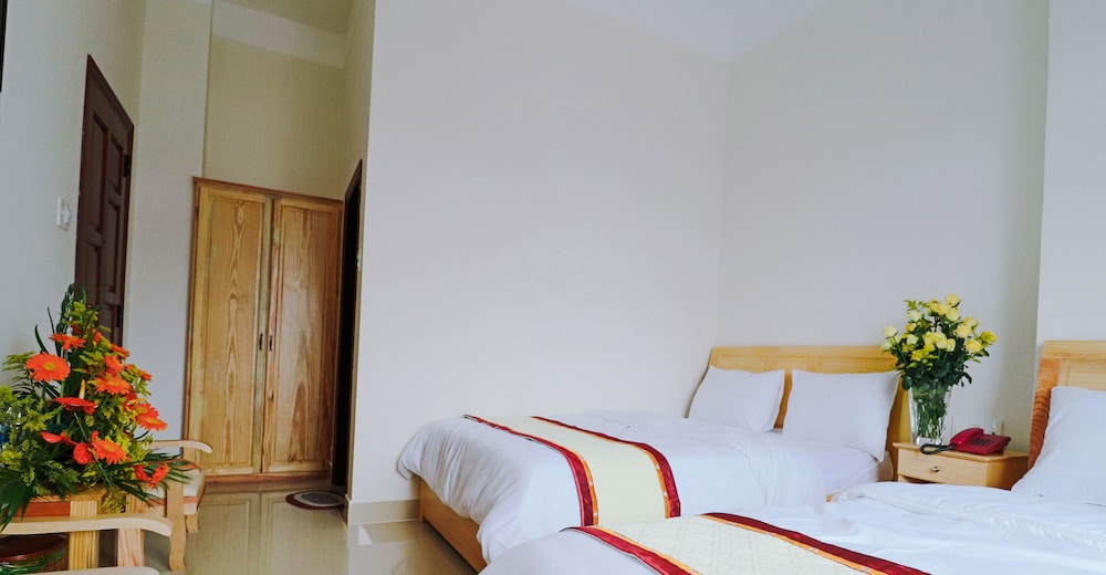 mai hoang hotel