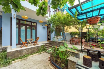 smart garden homestay