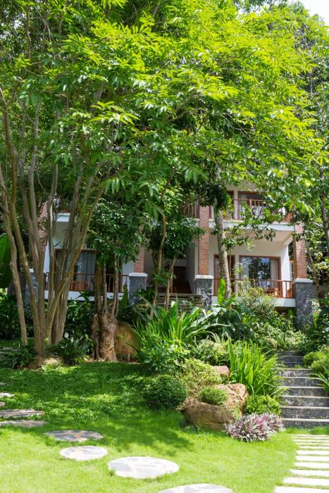 nadine phu quoc resort and spa