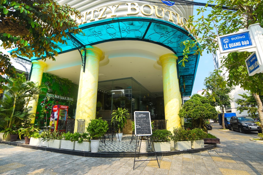 ritzy boutique hotel da nang