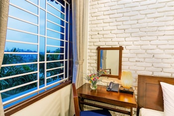 the bau bi retreat