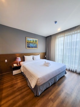 thao trang laluxe hotel