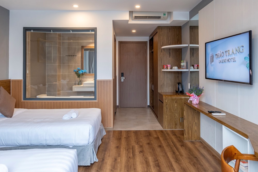 thao trang laluxe hotel