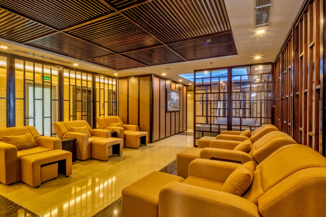 nhu minh plaza danang hotel