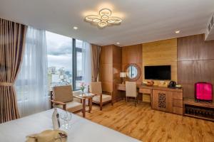 nhu minh plaza danang hotel