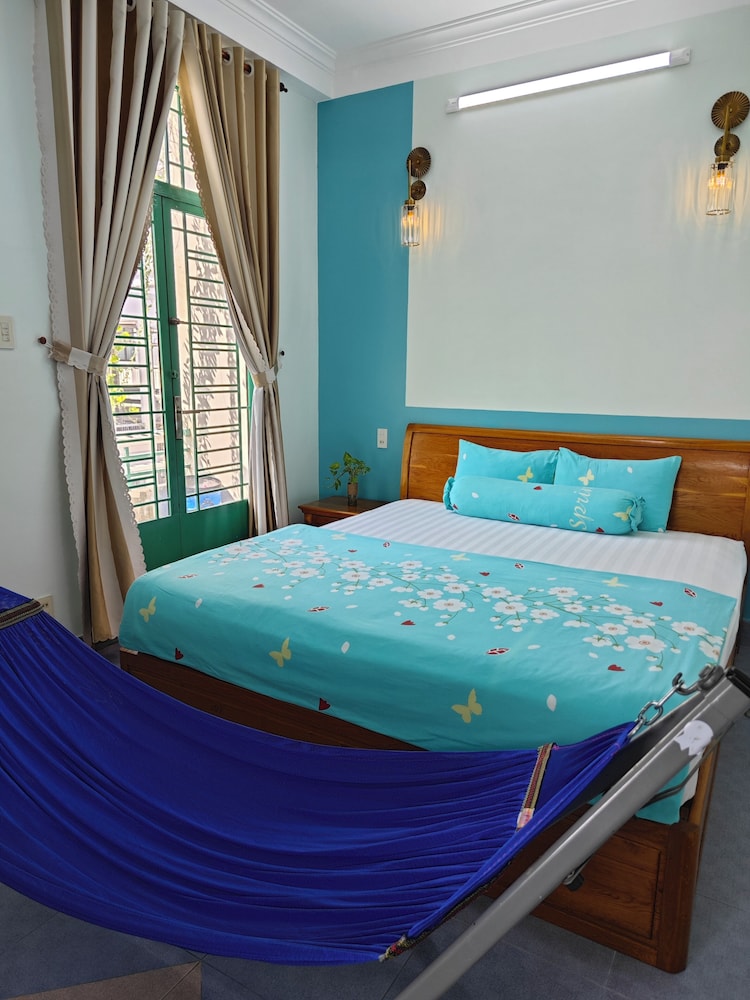 winter spring homestay