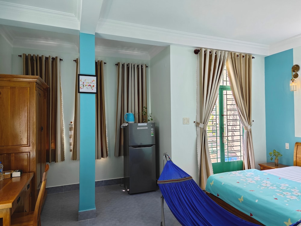 winter spring homestay