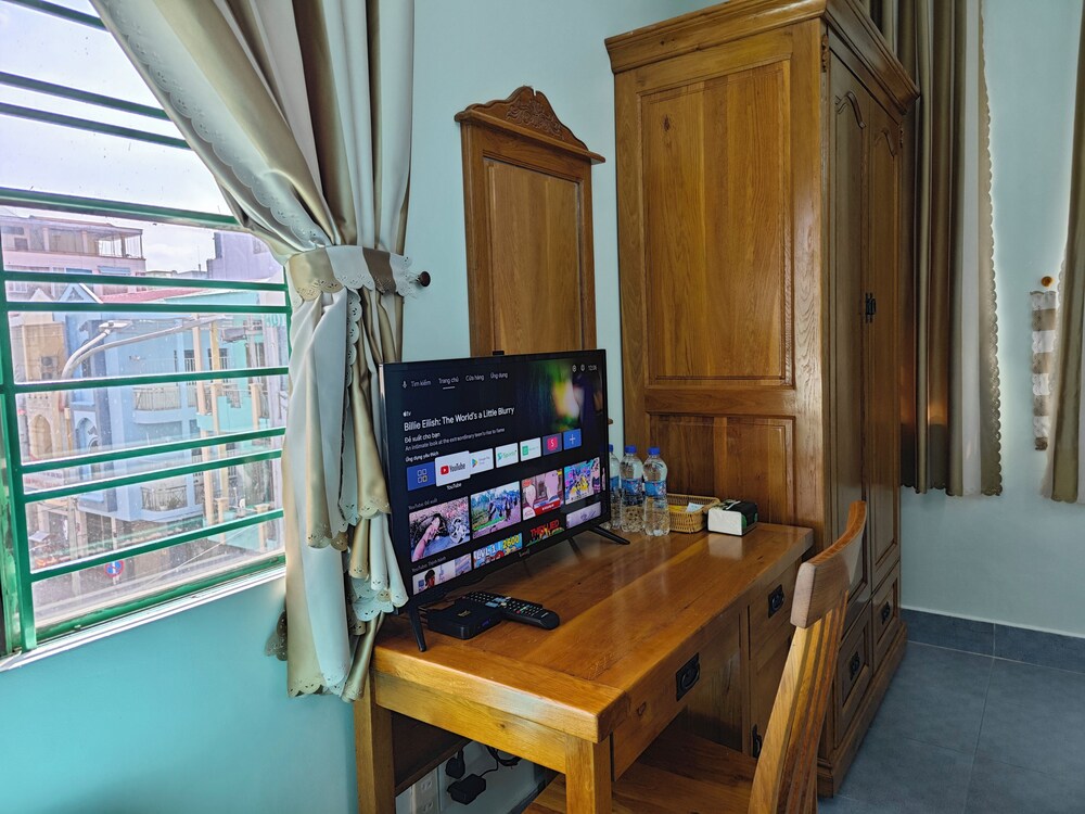 winter spring homestay