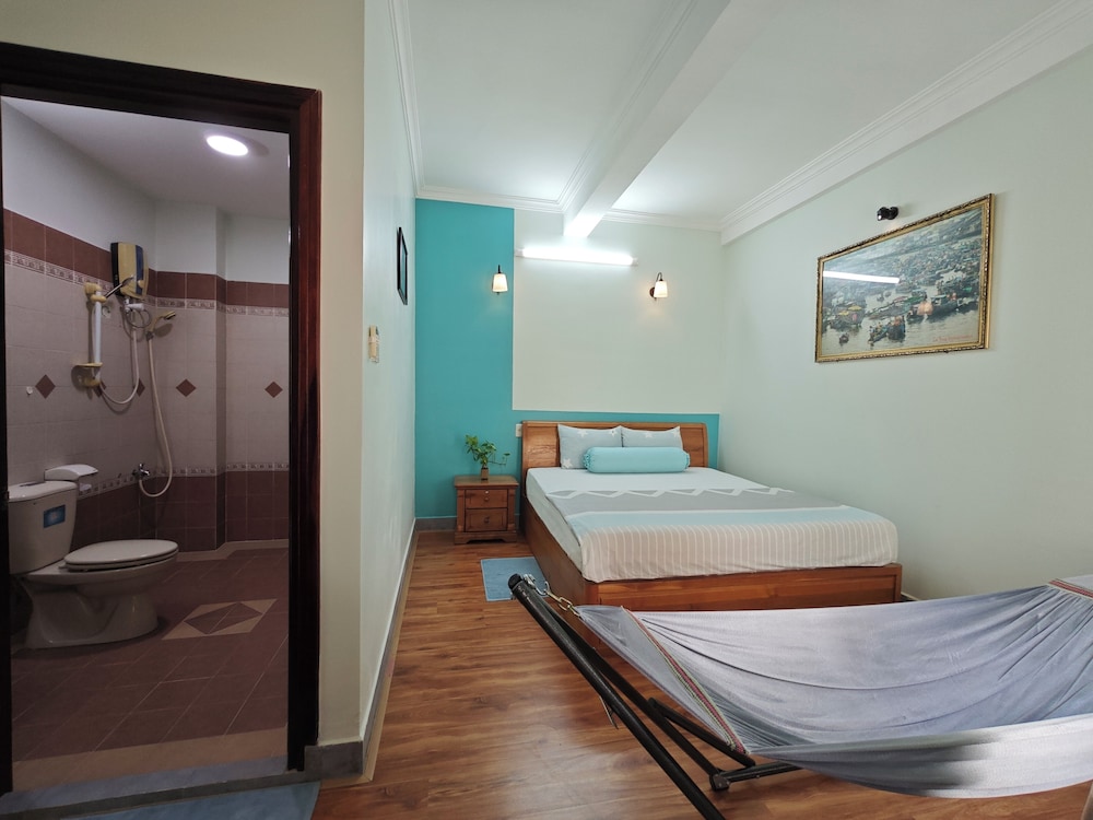 winter spring homestay