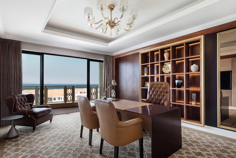 sheraton grand danang beach resort and spa