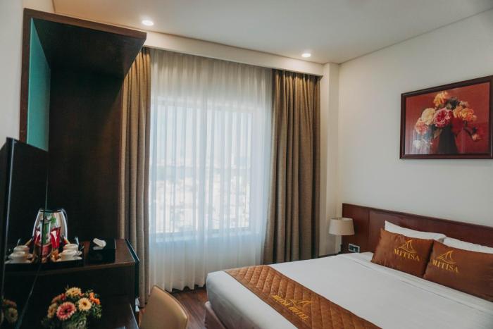 mitisa hotel da nang near dragon bridge
