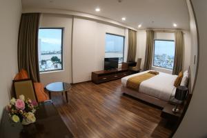mitisa hotel da nang near dragon bridge