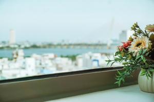 mitisa hotel da nang near dragon bridge