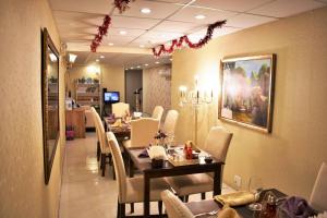 Saigon By Night Luxury Hotel,Ho Chi Minh Municipality>>Ho Chi Minh City,4 star